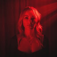 JEANIE (US)
