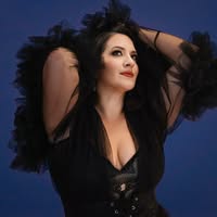 Nicole Zuraitis Music