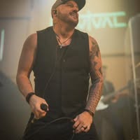 Nicholas Hennink music
