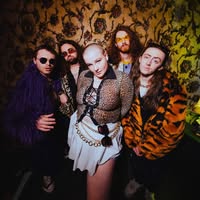 Gen and the Degenerates