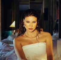 Nomi Ruiz