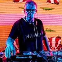 D.A.V.E. The Drummer