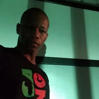 Dumi Right Music