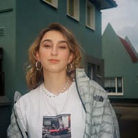 Zoë Low
