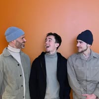 Gryting, far og to sønner